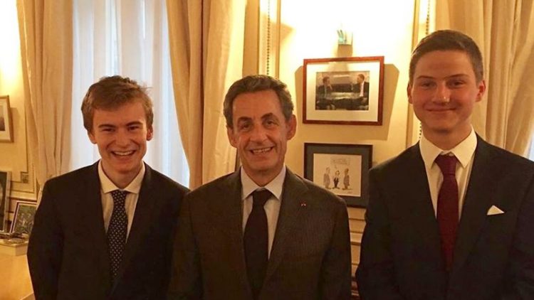 Trong buổi gặp cựu tổng thống Nicolas Sarkozy