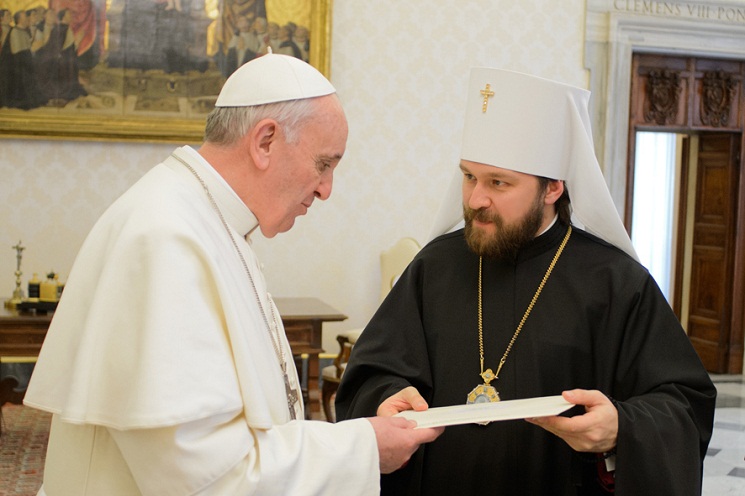 Đức Phanxicô gặp Tổng giám mục chính tòa Hilarion của Volokolamsk, trưởng ban Đối ngoại Giáo hội của Tòa Thượng Phụ Matxcơva