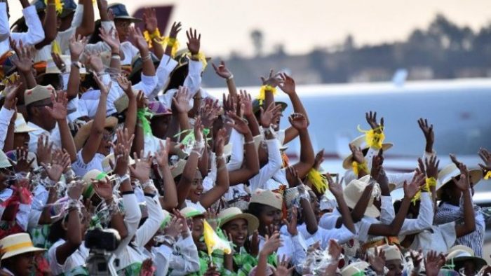 Káº¿t quáº£ hÃ¬nh áº£nh cho hinh áº£nh giÃ¡o pháº­n Soamandrakizay á» thá»§ ÄÃ´ Antananarivo, Madagascar.